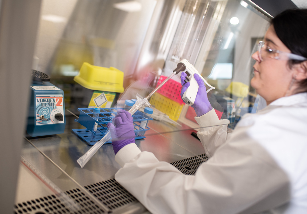 Altheome-website-half-image-lab-12